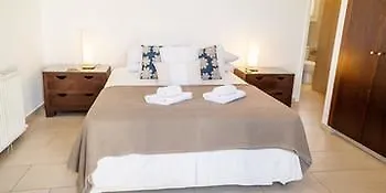 Oceanview 001 דירה