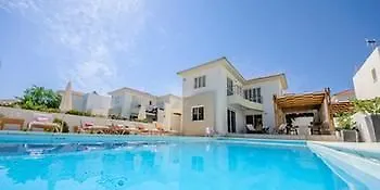 Oceanview 001 * פאראלימני
